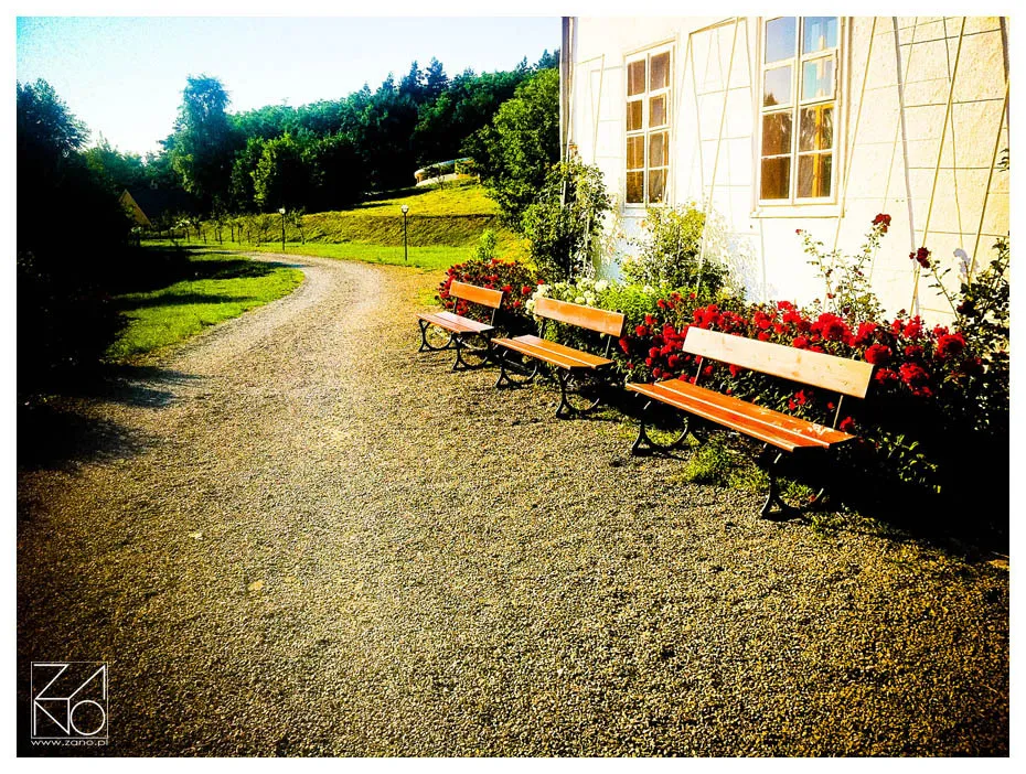 gjutjärnsbänkar