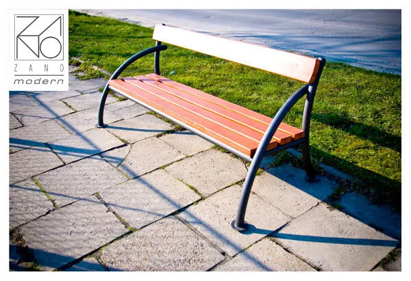 en elegant, modern stålbänk
