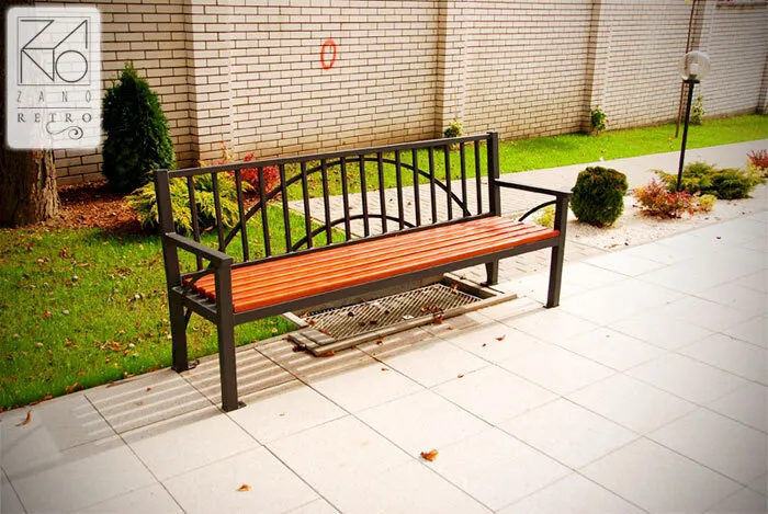 stadsbänkar av stål