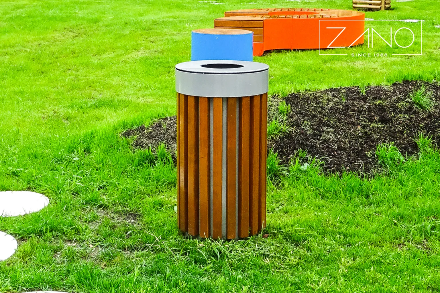 Tubus-papperskorgar för parker