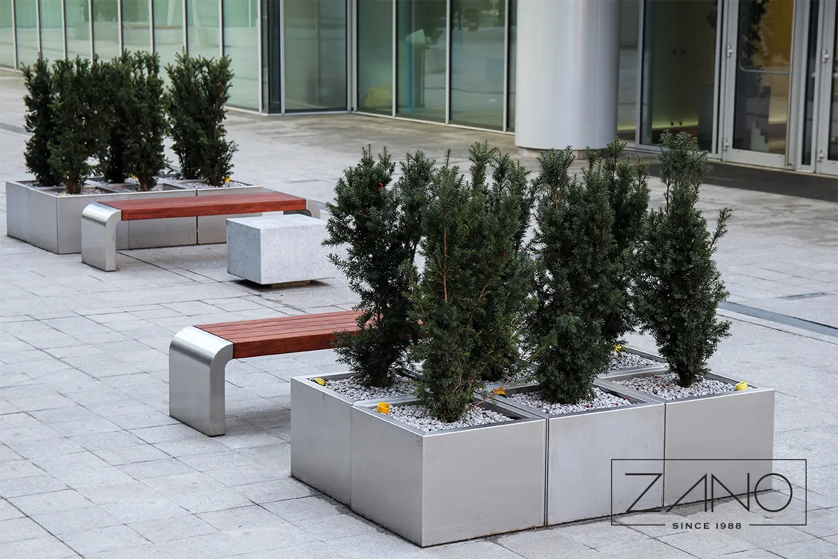 Agawa-krukor och atriummet, Poznań
