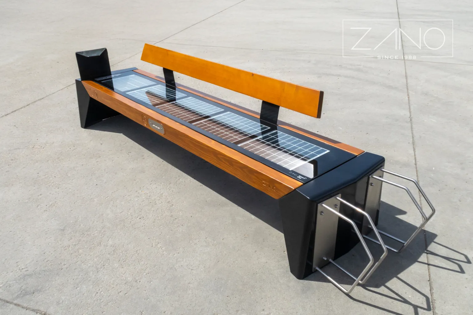 Photon – en stadsbänk med solcellspaneler