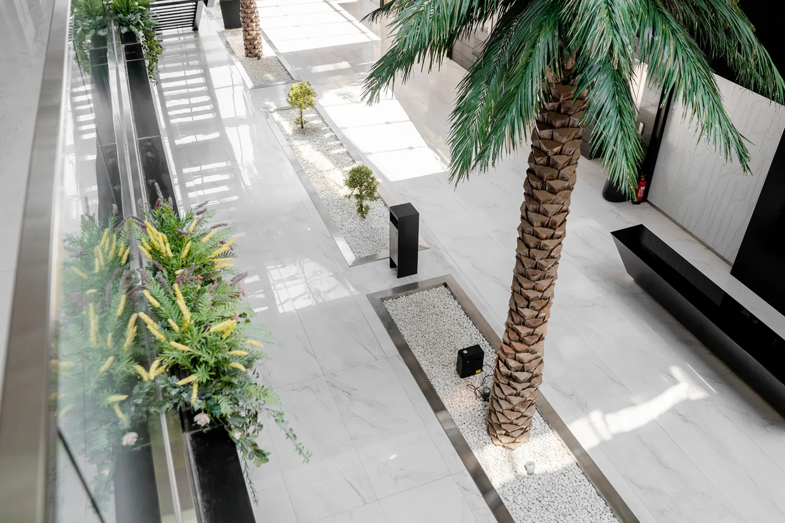 papperskorg Simple F F Building Dubai